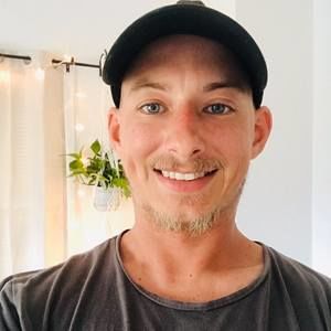 Meet your Posher, Josh